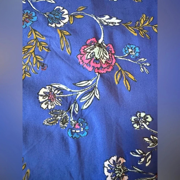 NWOT - Old Navy Halter Shift Dress in Blue Floral - Picture 6 of 6